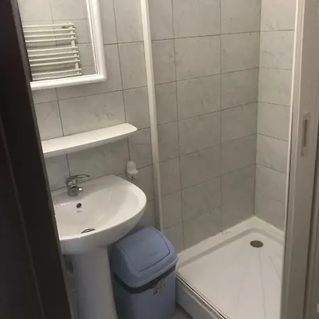 Szálloda Caminul 8 Hasdeu *